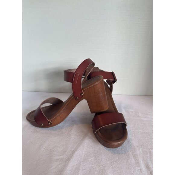 Dunes Women’s Ankle Strap Sandals Size 9 Leather Brown - Picture 2 of 4